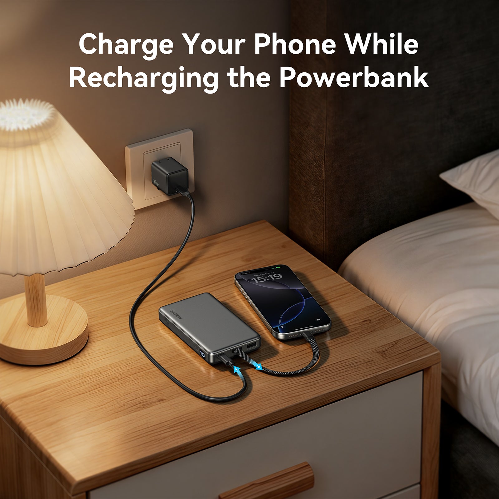 MOKiN 35W 10000mAh Power Bank with build in USB C Cable — detail view